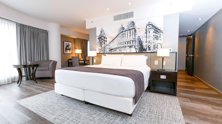 Doubletree By Hilton Buenos Aires Hotel Ngoại thất bức ảnh A bedroom at the hotel