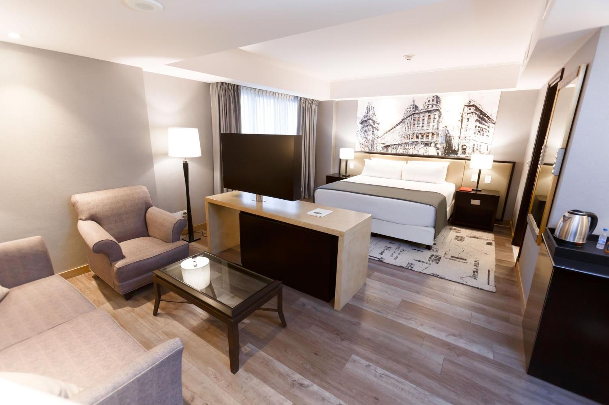 Doubletree By Hilton Buenos Aires Hotel Ngoại thất bức ảnh A room at the hotel